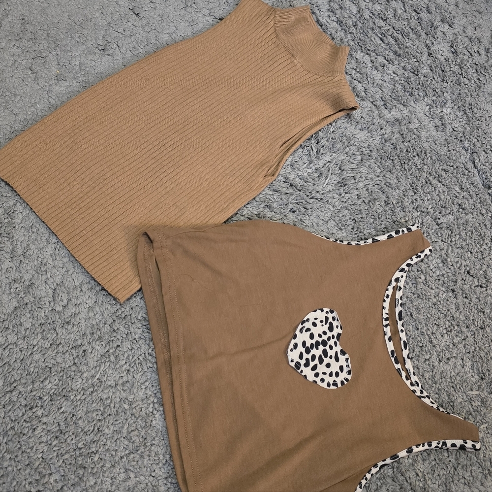 Sleeveless Ribbed Turtleneck Sweater